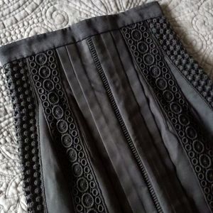 🖤 Byron Lars Beauty Mark size 4 fitted luxurious black skirt 🖤